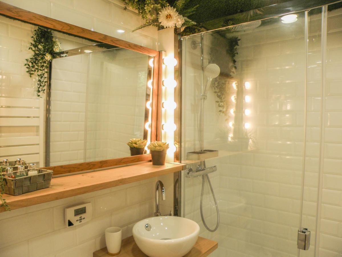 Majord'home - Le Petit Canut - Centre Avec Terrasse Appartement Lyon